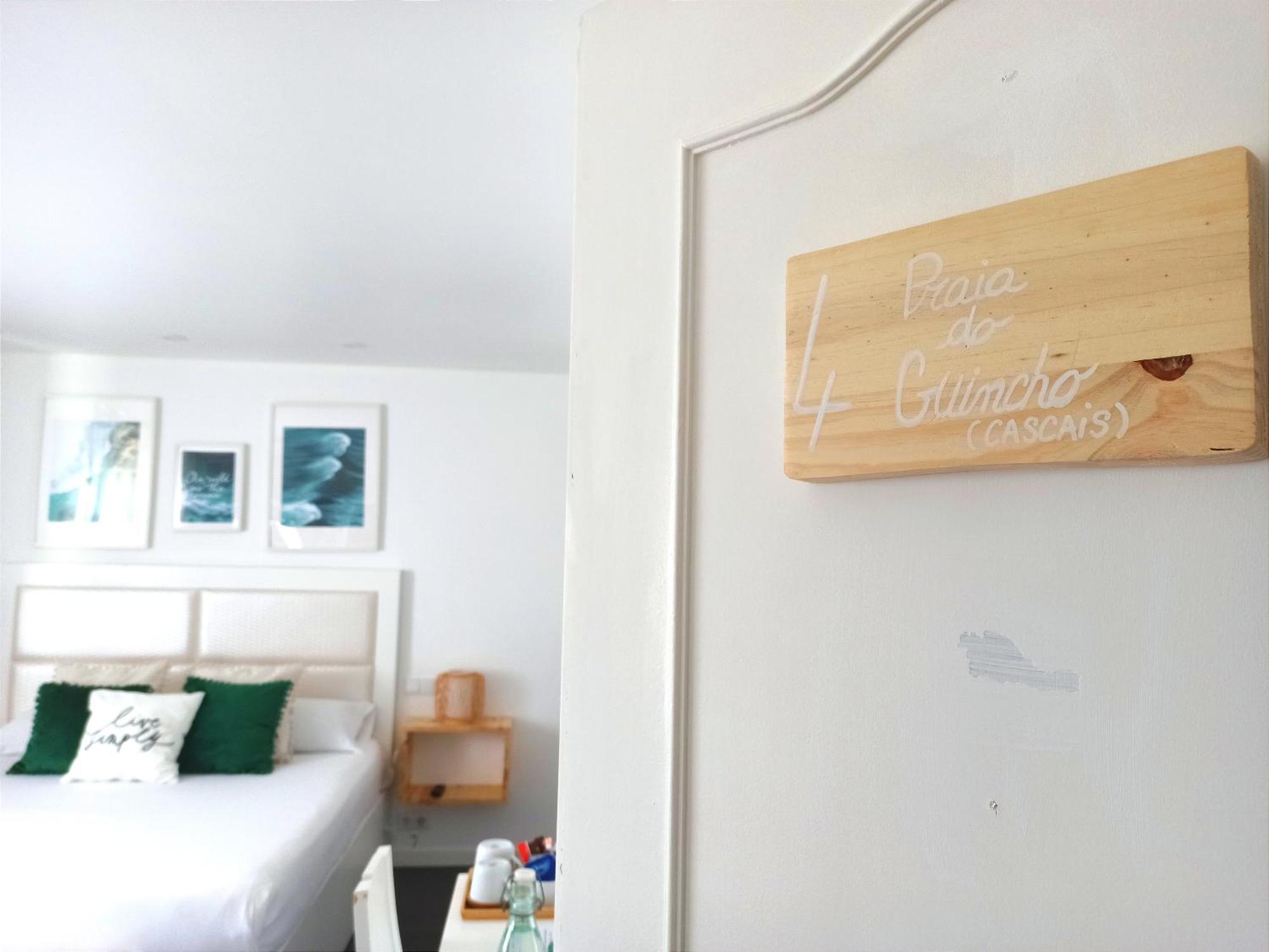 Supertubos House Peniche Bed & Breakfast Atouguia Da Baleia Bagian luar foto